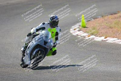 media/Oct-15-2022-TrackXperience (Sat) [[8f70b8b0be]]/Group 2/session 2 turn 3 and 4/